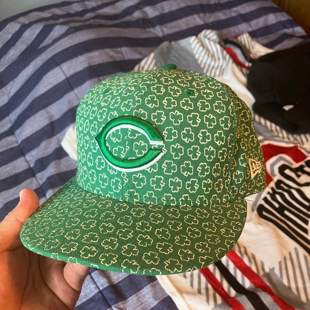 New Era Emerald Fitted Cap
Cincy St Patty Day 🧢